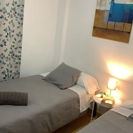 Harmony Room Malaga Piso Compartido Exterior photo