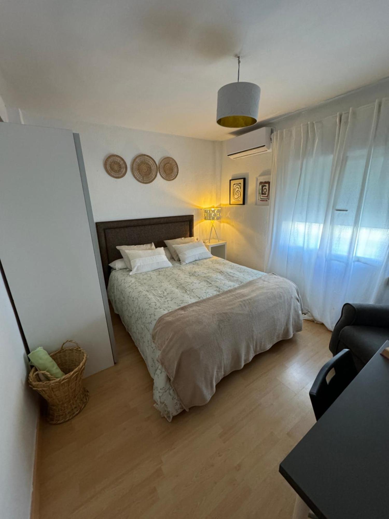 Harmony Piso Compartido Homestay *